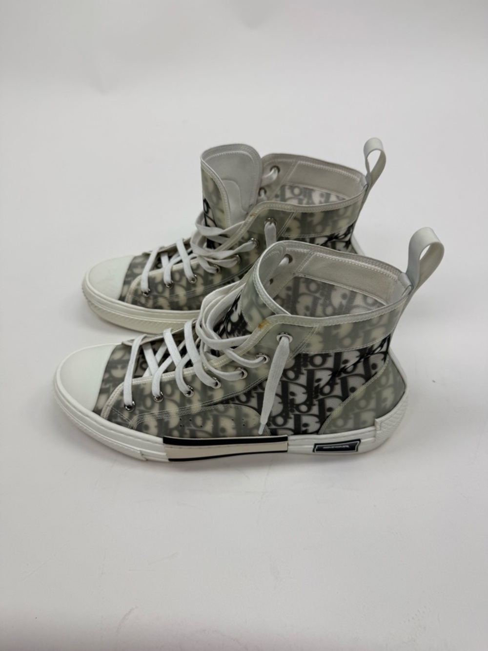 Dior B23 High-Top Sneakers in White and Gray Monogram - authentic